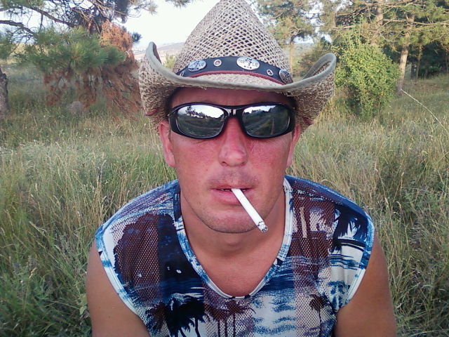 Александр Мазеев, Россия, тверь азарниково, 49 лет, 1 ребенок. Хочу встретить дорую хозяйственную красивую со спортивным телосложениемЯ живу один в своем доме работают в Твери на погрузчике