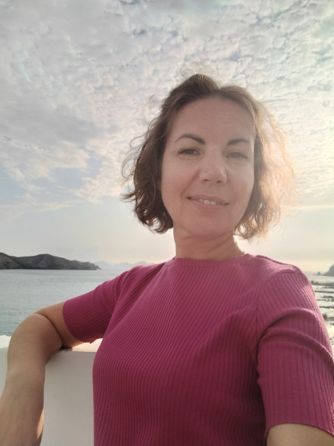 Мария, Россия, Подольск, 46 лет, 1 ребенок. Познакомлюсь с мужчиной 38-55 для любви и серьезных отношений, брака и создания семьи. 
С чувством Доброго дня! Я обычная женщина со своими плюсами и минусами. 
Люблю смеяться, путешествовать, длите