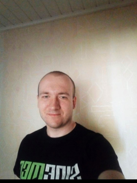 Viacheslav, Украина, Днепр, 29 лет. Познакомлюсь с женщиной для любви и серьезных отношений, гостевого брака. Анкета 826776. 