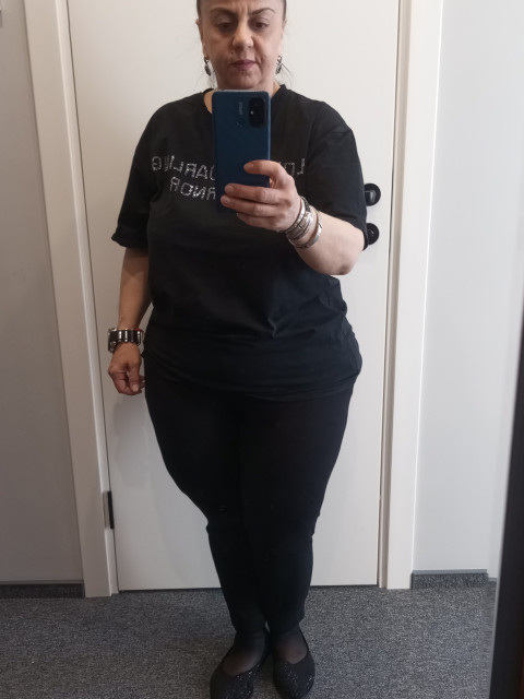 Наника, Россия, г. Сочи и Адм. подчинение (Краснодарский край), 46 лет, 2 ребенка. Хочу найти Обеспеченного, желательно одинокогоТолько при встрече