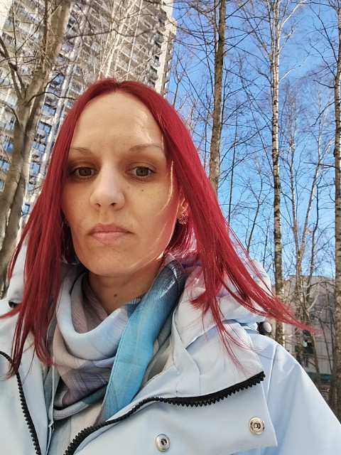 Елена, Россия, Москва, 38 лет, 2 ребенка. Хочу найти В мужчине ценю доброту, ответственность, честность, чувство юмора. 
Для начала общение, а в идеале Я Елена, живу в Москве, воспитываю двоих детей. Добра, спокойная без вредных привычек.