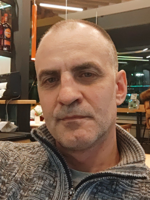 Леонид, Россия, Норильск, 46 лет, 1 ребенок. Познакомлюсь с женщиной для любви и серьезных отношений, брака и создания семьи, воспитания детей, дружбы...  Анкета 827492. 