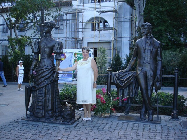 Ирина Красильникова, Россия, 56 лет. Хотела бы встретить мужчину на которого можно опереться, для серьезных отношений.Работаю. Живу одна. Мне 55 лет.