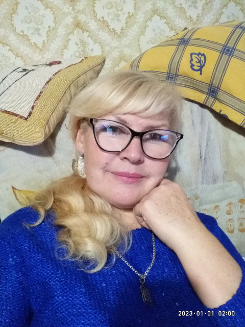 Светлана, Россия, Евпатория, 60 лет, 1 ребенок. Она ищет его: Познакомлюсь с мужчиной для дружбы и общения не безразличного к домашним животным, к земле, хотелосьЖиву в сельской местности, в частном доме, на пенсии