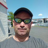 Слава, Канада, Монреаль, 51 год