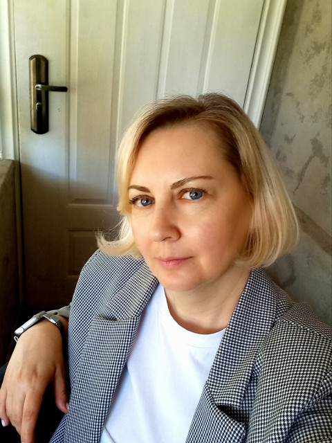 Светлана, Россия, Воронеж, 47 лет, 1 ребенок. Познакомлюсь с мужчиной для любви и серьезных отношений, брака и создания семьи, воспитания детей, дВредных привычек нет, люблю готовить, умная, взрослая, помогу пережить любую бурю, но не обещаю что 