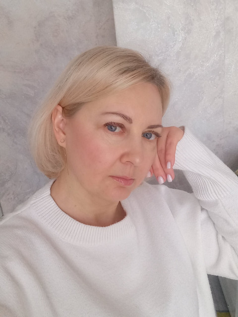 Светлана, Россия, Воронеж, 47 лет, 1 ребенок. Познакомлюсь с мужчиной для любви и серьезных отношений, брака и создания семьи, воспитания детей, дВредных привычек нет, люблю готовить, умная, взрослая, помогу пережить любую бурю, но не обещаю что 