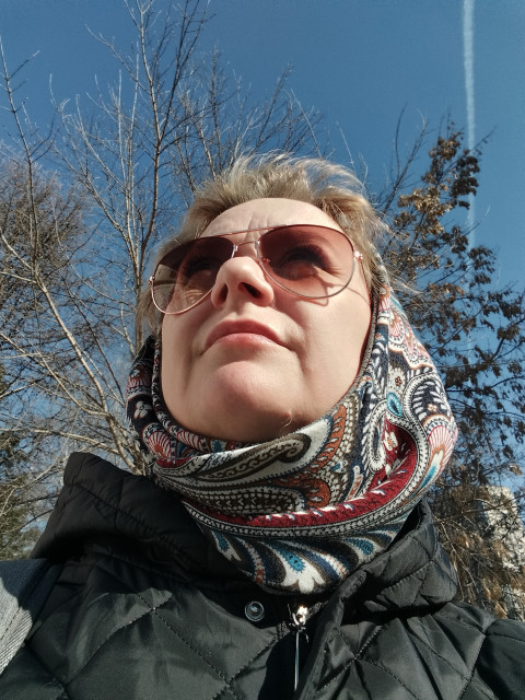 Ольга, Россия, Новосибирск, 41 год, 1 ребенок. Хочу найти С удовольствием пообщаюсь, даже если ты на МКС, только не в тюрьме, пожалуйста....Я нормальная, наверное....ну точно более менее...Спокойная, самодостаточная, не против твоей рыбалки