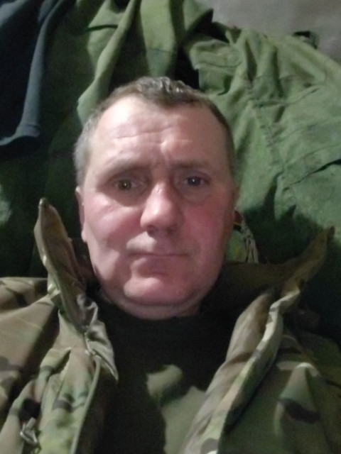 Алексей, Россия, Обоянь, 41 год. Хочу найти Встречи без обязательств пока. А там будет видно. Хочется отношений но врятли получится.Нежный, добрый, пушистый.