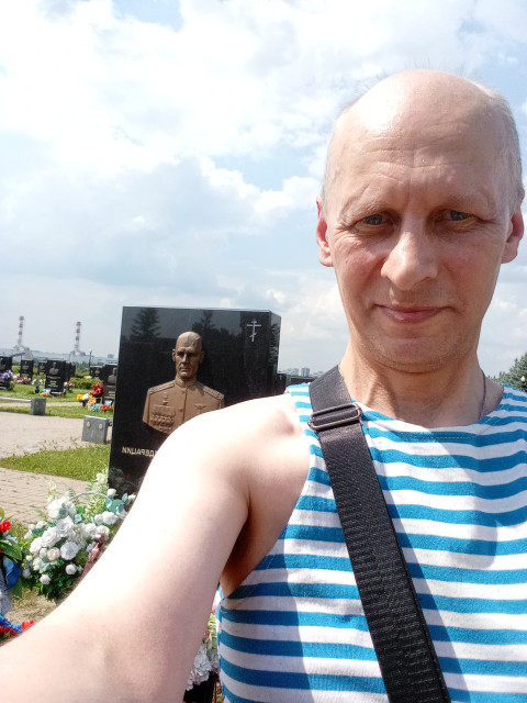Павел Маренчук, Россия, Москва, 46 лет. Хотелось бы встретить женщину с которой нам вместе будет хорошо, буду любить и детей, как своих и буду...  Анкета 828112. 