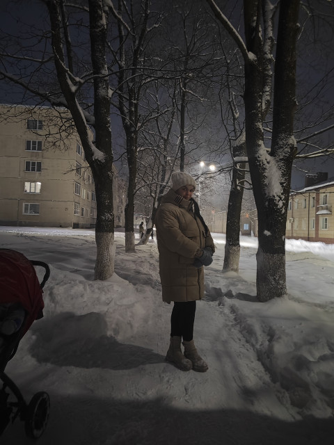 Нонна, Россия, Липецк, 28 лет, 5 детей. Познакомлюсь с мужчиной для любви и серьезных отношений.Одинокая мама пяти детишек. 
Пообщаюсь и с папой одиноким.