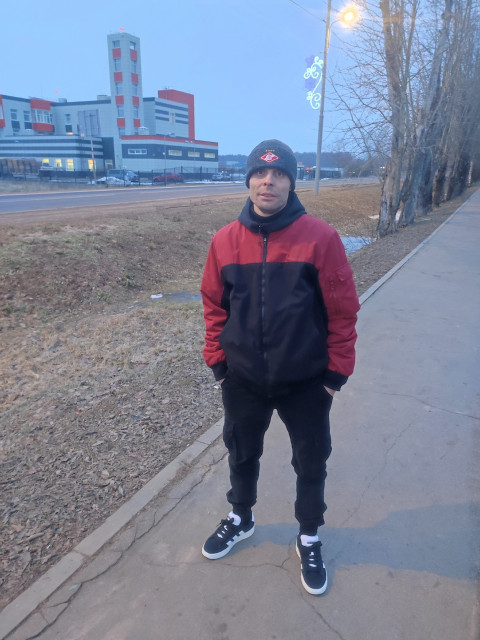 Александр, Россия, Подольск, 38 лет. Познакомлюсь с женщиной для любви и серьезных отношений, брака и создания семьи, гостевого брака.Спросите расскажу.