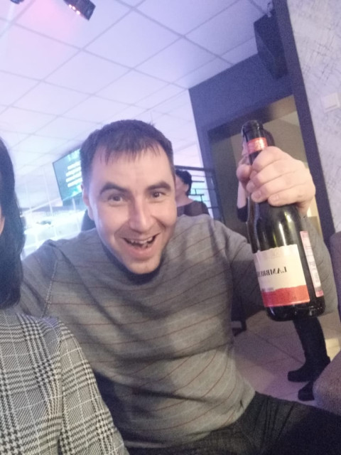 Арт, Чебоксары, 45 лет, 1 фото. Познакомлюсь с женщиной для любви и серьезных отношений, гостевого брака, дружбы и общения.  Анкета 828405. 