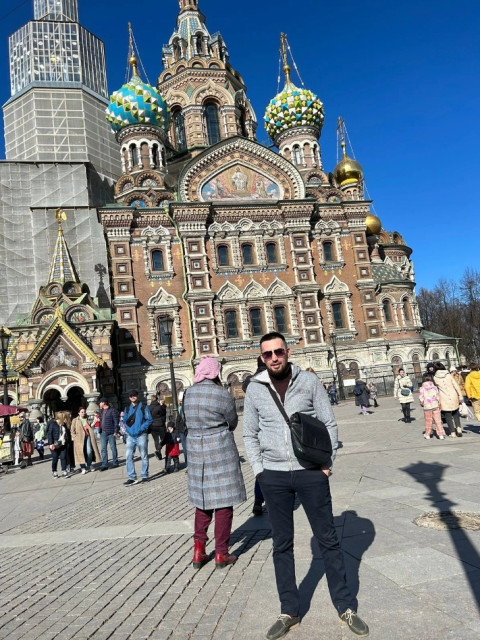 Тим, Санкт-Петербург, м. Купчино, 37 лет, 1 ребенок. Хочу найти Красивую, умную и милаю!37 лет, живу в Пушкине! Есть ребенок 9 лет! Остальное Расскажу при встрече.