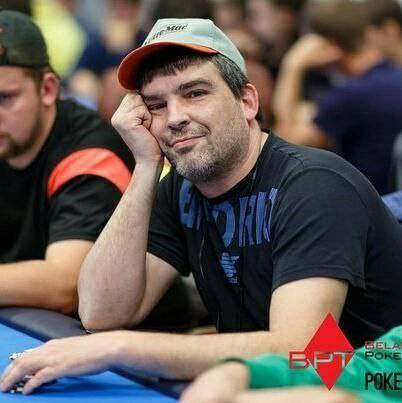 Глеб, Россия, Одинцово, 48 лет. СВОй. 
Не Ален Делон конечно, зато хороший)
Ещё недавно я был молодым и красивым. Теперь я только 