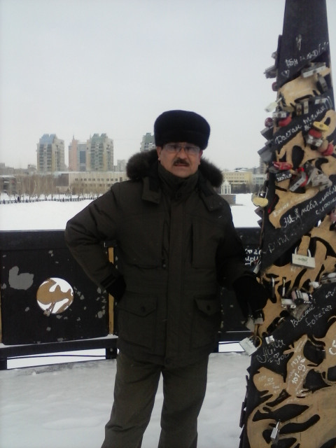 Бексултан, Казахстан, Астана, 59 лет, 2 ребенка. Он ищет её: Познакомлюсь с женщиной для любви и серьезных отношений, гостевого брака. Анкета 828710. 