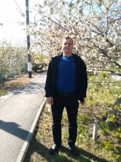 Антон, Россия, Анапа, 44 года. Хочу найти Высокую, черноволосую для создания семьи.Хочу познакомиться с женщиной для создания семьи.