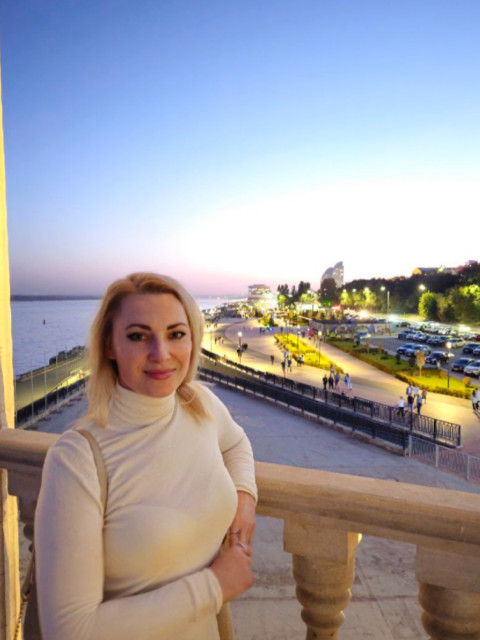 Елена, Волгоград, 41 год, 2 фото. Познакомлюсь с мужчиной для любви и серьезных отношений, брака и создания семьи, дружбы и общения, с...  Анкета 829211. 