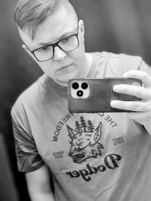 Роман, Санкт-Петербург, 35 лет, 1 ребенок, 1 фото. Познакомлюсь с женщиной для любви и серьезных отношений, брака и создания семьи, воспитания детей.  Анкета 829262. 