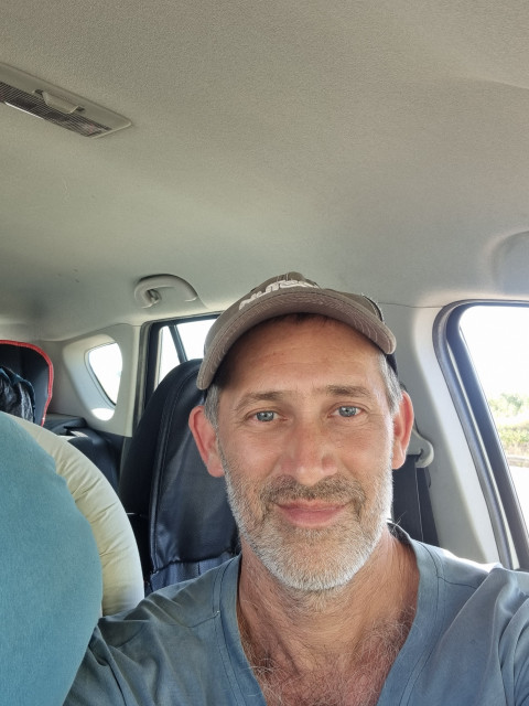 Сергей, Израиль, Хадера, 48 лет, 3 ребенка. Познакомлюсь с женщиной для любви и серьезных отношений, брака и создания семьи, воспитания детей, рУроженец Ташкента, в Израиле с90 г. 
Имею два высших, работаю в сфере образования а также частное д