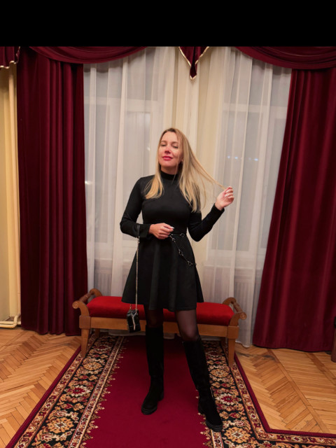 Машуля, Россия, Москва, 42 года, 1 ребенок. Хочу найти Высокого, ресурсного, легкогоПри встрече расскажу
Что тут обычно все врут, примерно так же 😀