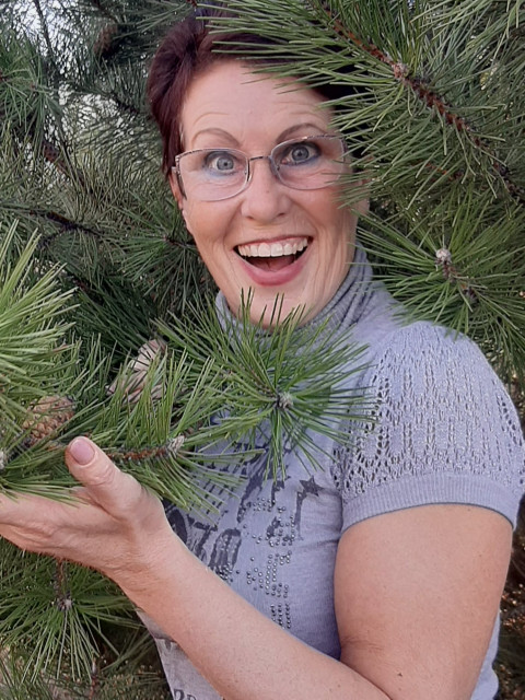 Марина, Севастополь, 64 года, 1 ребенок, 9 фото. Познакомлюсь с мужчиной для любви и серьезных отношений, дружбы и общения.  Анкета 829392. 