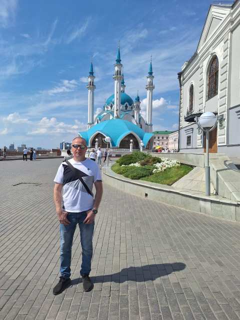 Михаил Грунен, Санкт-Петербург, м. Проспект Большевиков. Фото на сайте ГдеПапа.Ру