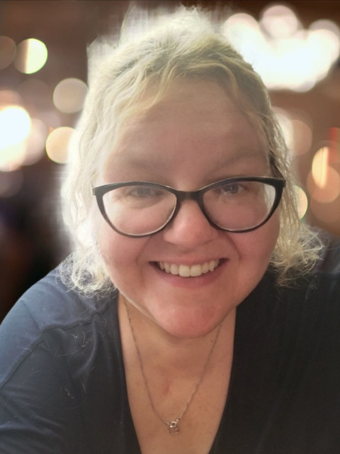 Ольга, Россия, Екатеринбург, 55 лет. Познакомлюсь с мужчиной для дружбы и общения, а дальше будет видно)Вдова, Овен, весёлая, с чувством юмора, общительная, высшее гуманитарное образование
Буду рада обще