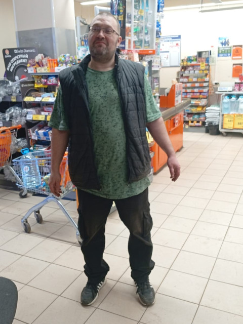 Евгений Баташев, Москва, м. Достоевская. Фото на сайте ГдеПапа.Ру