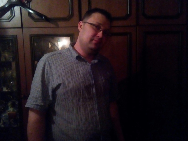 Евгений Баташев, Москва, м. Достоевская, 45 лет. Хочу найти Ту с которой будет комфортно вместе идти по жизниОбщительный, домашний, люблю гулять, люблю путешествовать, встречать интересных людей