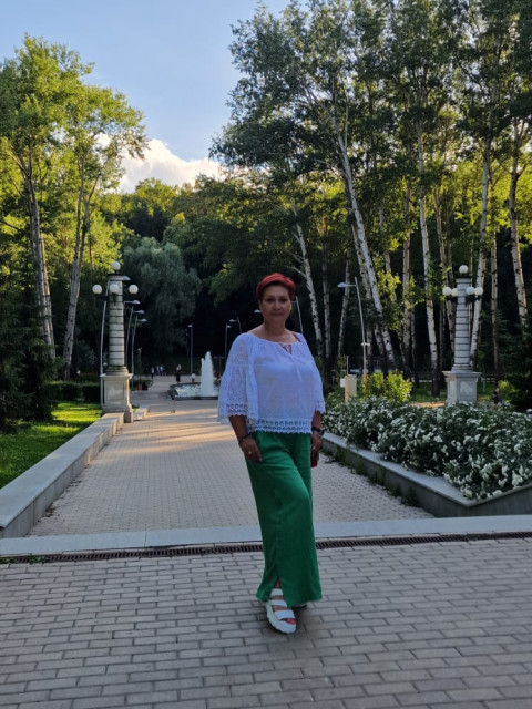 Ольга, Россия, Воронеж, 50 лет, 1 ребенок. Познакомлюсь с мужчиной для любви и серьезных отношений, дружбы и общения.Веселая, легкая, позитивная.