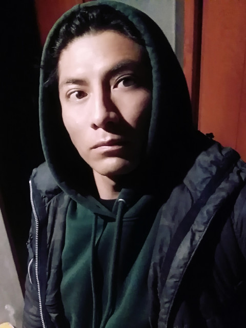 Виктор Альфонсо Ариас Хуамани, Россия, Москва, 34 года. Хочу найти Женственная, жизнерадостная, настойчивая, домашняя.Я считаю себя преданным, искренним и постоянным. Мне нравится проводить время, исследуя новые места,