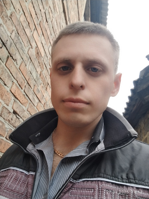 Саша, Россия, Донецк. Фото на сайте ГдеПапа.Ру