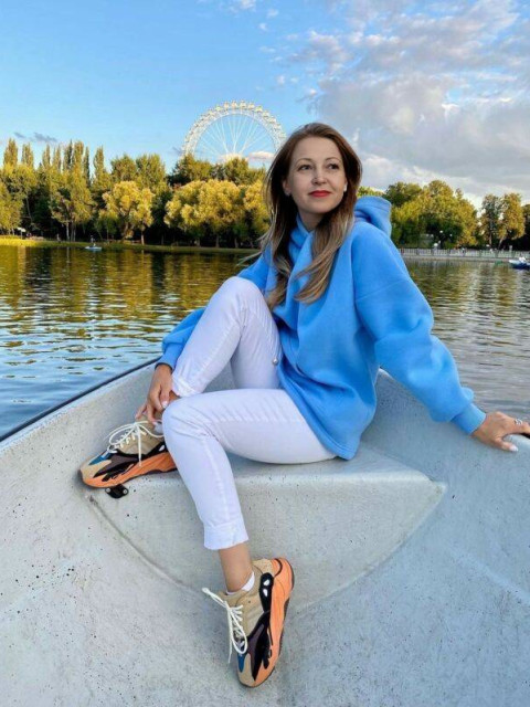 Наталья, Россия, Ульяновск, 47 лет, 1 ребенок. Познакомлюсь с мужчиной для дружбы и общения.Что написать о себе?.... Женщина, смею надеяться, не глупая, с чувством юмора. Не пью, не курю. Восп