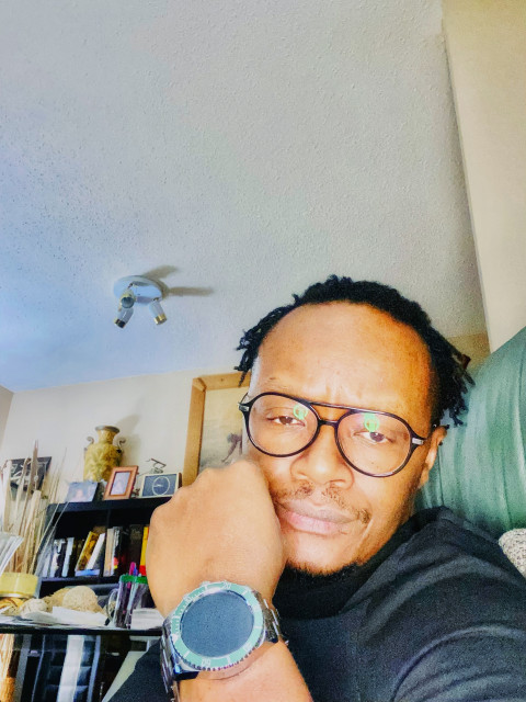 Francis, Канада, Эдмонтон. Фото на сайте ГдеПапа.Ру