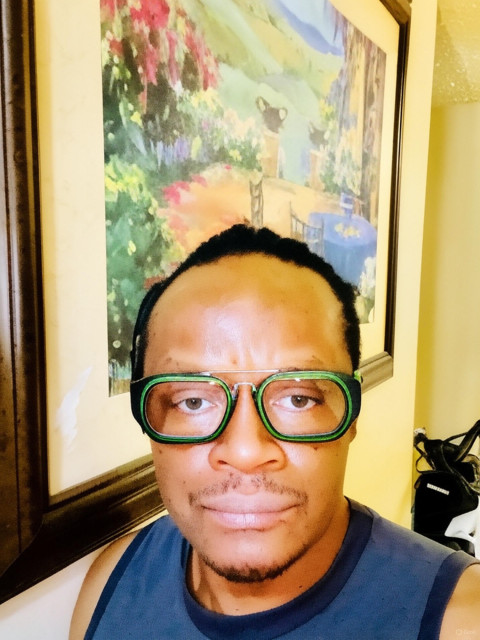 Francis, Канада, Эдмонтон, 43 года, 3 ребенка. Познакомлюсь с женщиной для любви и серьезных отношений, дружбы и общения.Я любящий, заботливый, практичный и терпеливый человек. Я канадец африканского происхождения, живу и