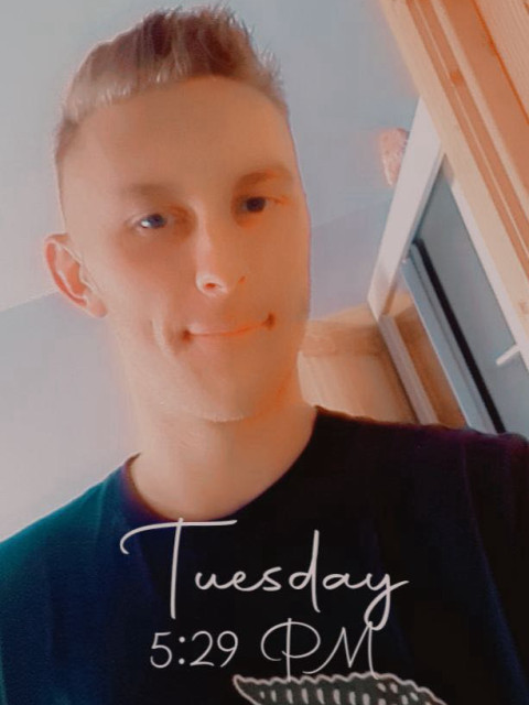 Ilmars, Великобритания, Дерри, 30 лет. Познакомлюсь с женщиной для любви и серьезных отношений.Мне 29 лет надеюсь найти девушку свой мечты я сам с северной Ирландии но готов переехать в России ил