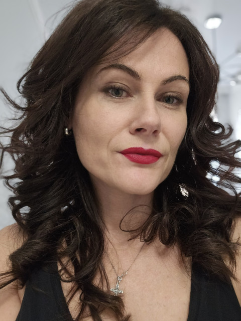 Мария Смирнова, Москва, м. Нижегородская, 39 лет, 2 ребенка. Хочу встретить крепкое и надёжное мужское плечо ) я буду любить и дарить всё своё тепло и любовь своМама 2х сыновей, 8 и 12 лет, старший живёт с бывшим мужем, младший со мной ) в разводе 6 лет