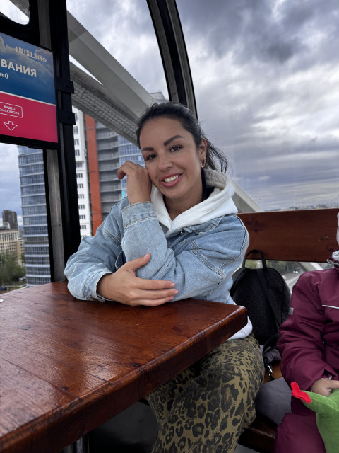 Виктория, Россия, Москва, 33 года, 1 ребенок. Познакомлюсь с мужчиной для любви и серьезных отношений, брака и создания семьи, воспитания детей, рДобрый день! 

Прошу не отвлекать меня если не попути мне одноразовые встречи не интересны! 

Че