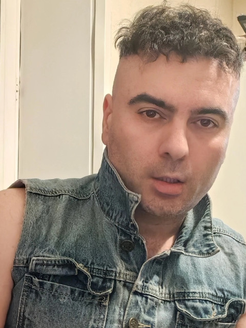 Василий, Россия, Москва, 39 лет. Познакомлюсь с женщиной для любви и серьезных отношений.Люблю футбол, музыку и многое ещё.....