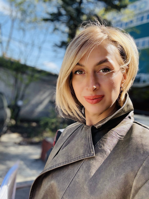 Юлия, Россия, Пушкино, 45 лет, 3 ребенка. Познакомлюсь с мужчиной для любви и серьезных отношений, брака и создания семьи.Разведена, 3-е детей, в материальном плане чувствую себя комфортно. Серьезные отношения.