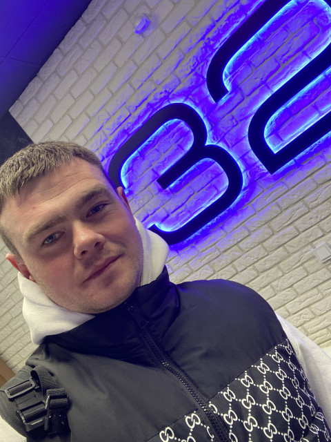 Егор, Беларусь, Минск, 27 лет. Познакомлюсь с девушкой для дружбы и общения.В разговоре раскажу