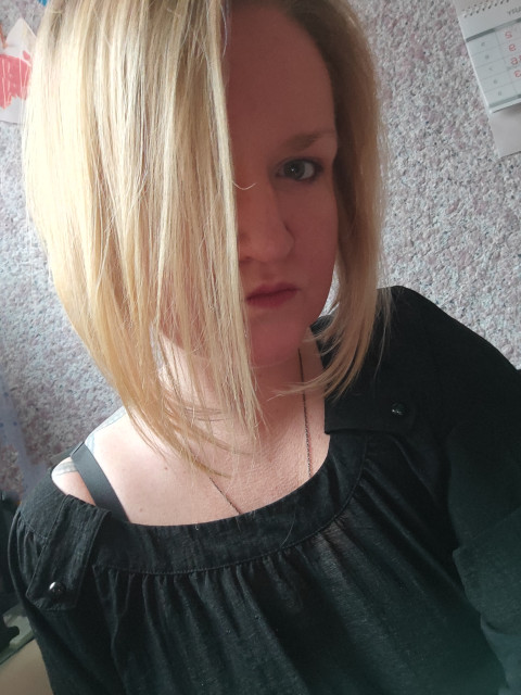 Светлана, Россия, Санкт-Петербург, 37 лет, 2 ребенка. Пишу первая..... Иногда, но не часто ; )