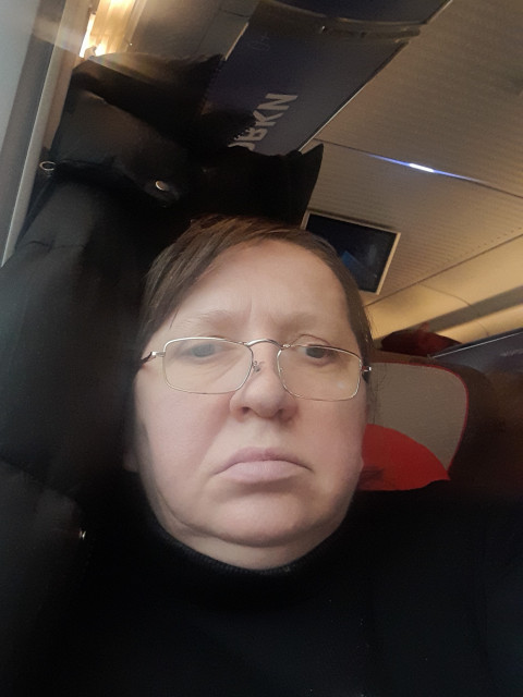 Анна, Россия, Рославль, 49 лет, 1 ребенок. Познакомлюсь с мужчиной для любви и серьезных отношений, дружбы и общения.Обычная домашняя женщина, люблю читать, готовить, заниматся садом и домом. Хочу найти мужчину со схо