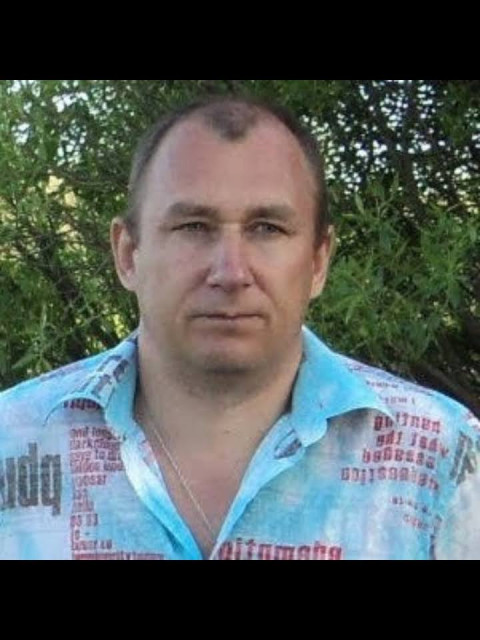 Игорь, Беларусь, Минск, 45 лет. Он ищет её: Познакомлюсь с женщиной для любви и серьезных отношений, рождения совместных детей.45 лет, рост 180, вес 85. Разведен, детей нет. Занимаюсь спортом, свое дело. Люблю горы, природу, ша