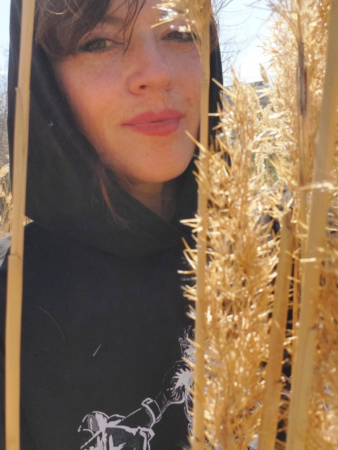 Незнакомка, Казахстан, Караганда, 48 лет, 2 ребенка. Познакомлюсь с мужчиной для брака и создания семьи. Постараемся принять все минусы в характере и увеЯ знаю, Ты на свете есть!!! ❤ ️