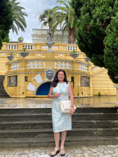 Зоя, Москва, м. Коммунарка, 57 лет, 2 ребенка, 2 фото. Она ищет его: мужчину для любви и серьезных отношений. Создания семьи . Хочу любить и быть любимой!  Анкета 831790. 