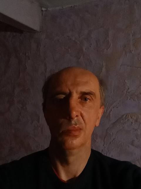 Александр Вахрушев, Мелитополь, 55 лет, 3 ребенка, 1 фото. Ищу: Адекватную, без комплексов, понимающую, дети не помеха...  Анкета 831817. 