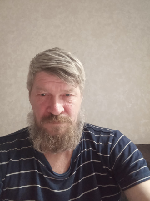Константин, Россия, Киров, 49 лет. Он ищет её: Познакомлюсь с женщиной для любви и серьезных отношений.Сейчас живу в Питере