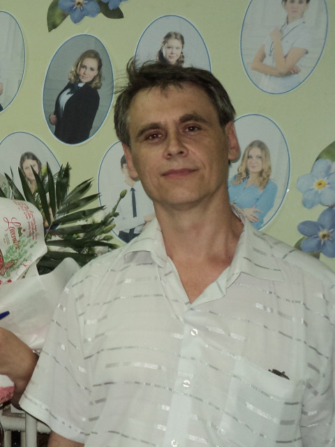 Алексей, Таганрог, 58 лет, 2 ребенка, 1 фото. Познакомлюсь с женщиной для любви и серьезных отношений, брака и создания семьи, воспитания детей, дружбы...  Анкета 832308. 